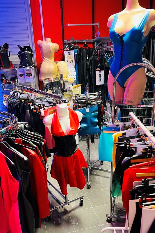 Latex-Angebote ! - Arachne SM- und Fetisch Shop Latex-Angebote ! - Arachne SM- und Fetisch Shop
